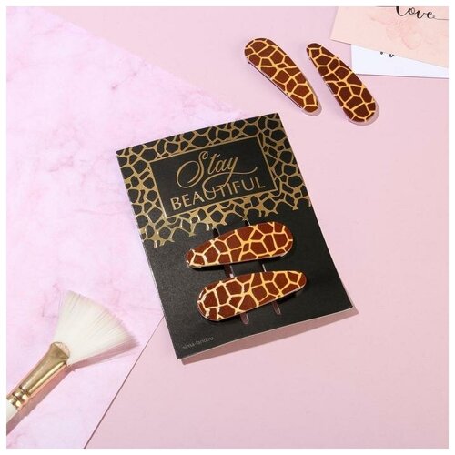 фото Набор заколок на подложке "stay beautiful" yandex market