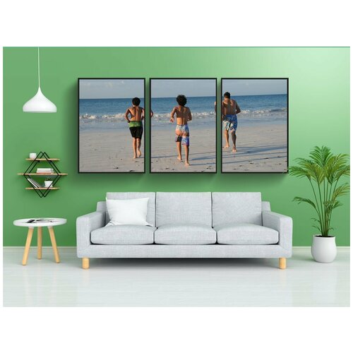 фото Набор модулных постеров для интерьера "мужчины, мальчики, море" 60x90 см. в тубусе, без рамки lotsprints