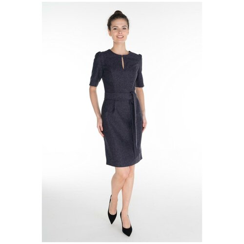 Прямое платье из шерсти с поясом на талии и коротким рукавом D72011/ Фиолетовый 42