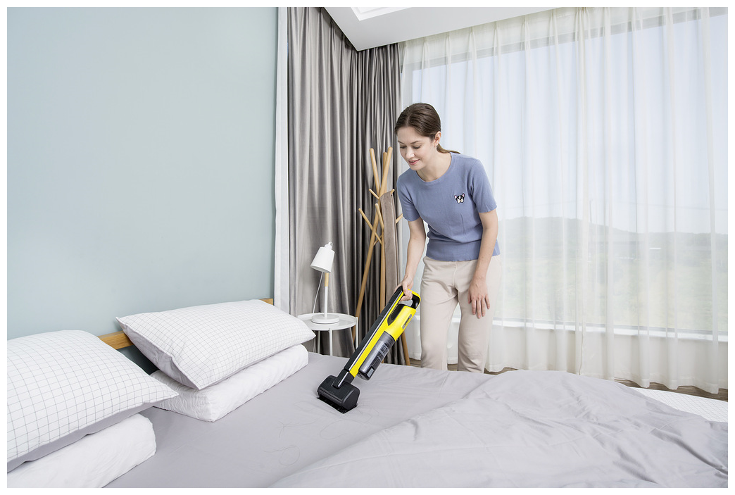 Вертикальный пылесос KARCHER VC 4s Cordless Plus - фото №17