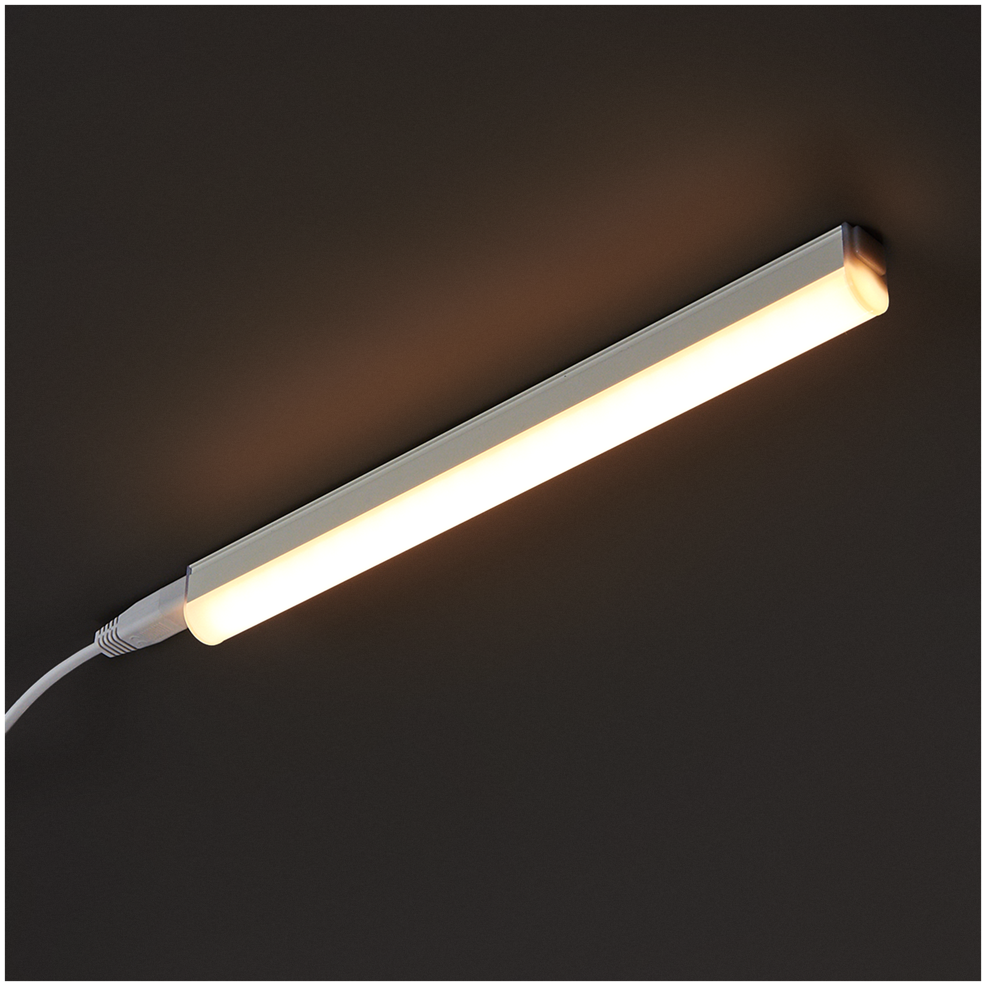 Светильник линейный светодиодный Ledvance LED Switch Batten 313 мм 4 Вт, теплый белый свет - фотография № 2