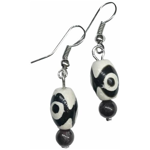 фото Серьги ручной работы «гранат» ключ и ворона