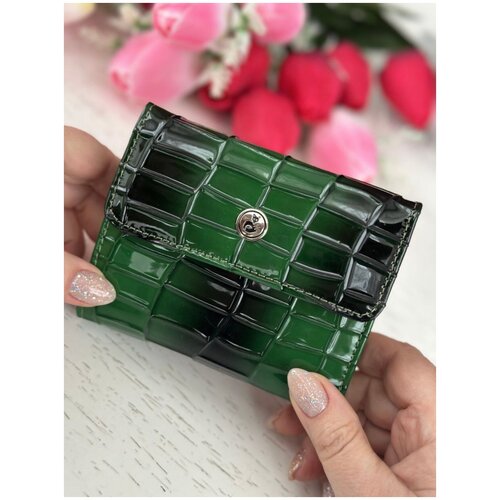 фото Женский кошелек из натуральной кожи маленький lak