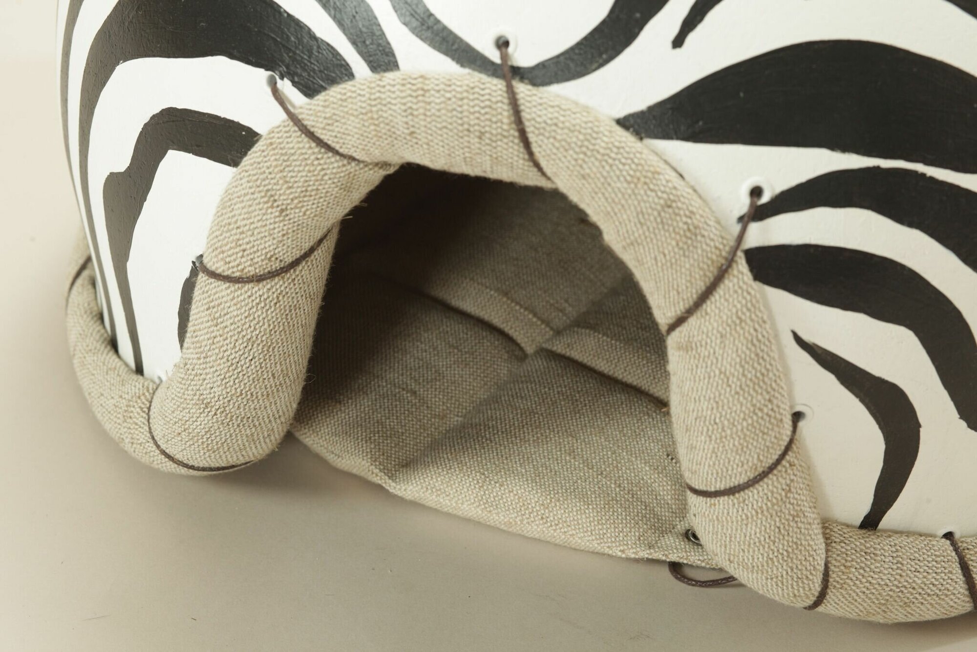 Премиум лежанка домик юрта для кошек собак мелких пород со съемным чехлом матрасом 41х52х41 см - фотография № 4