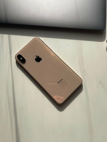 Смартфон Apple iPhone Xs Max 64 ГБ RU, nano SIM+eSIM, золотой