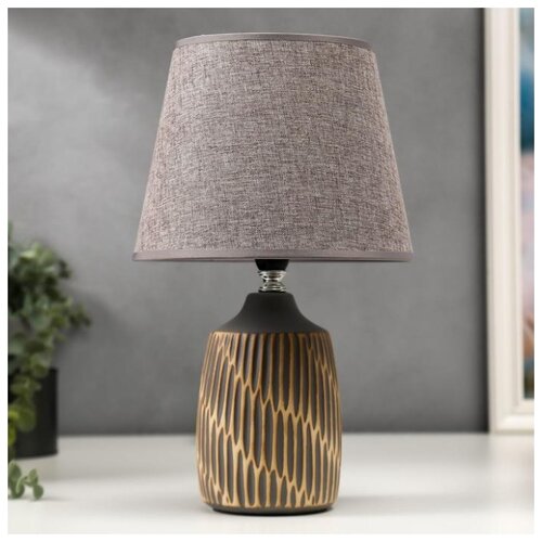 фото Лампа настольная risalux e14, 40 вт, серо-белый, 20*20*32 см