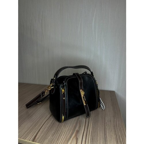 Сумка  ведро , фактура гладкая, черный