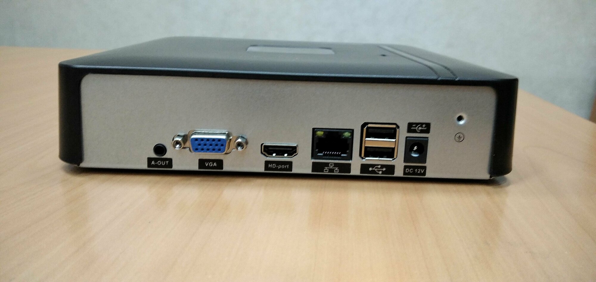 Видеорегистратор IP ДиМир ДМ-N1109RX 9 каналов, 8Мп, без встроенного PoE — фото 5