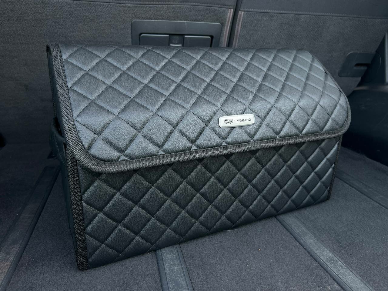 Органайзер сумка в багажник автомобиля EMGRAND