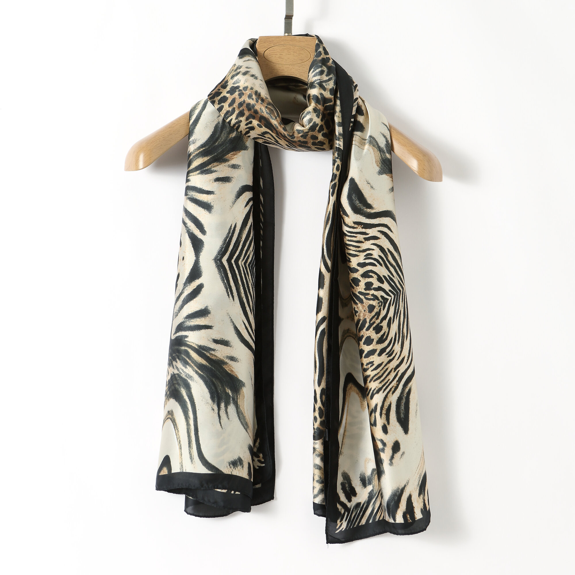 Шарф  scarf для девочек и женщин,172х80 см, черный/белый