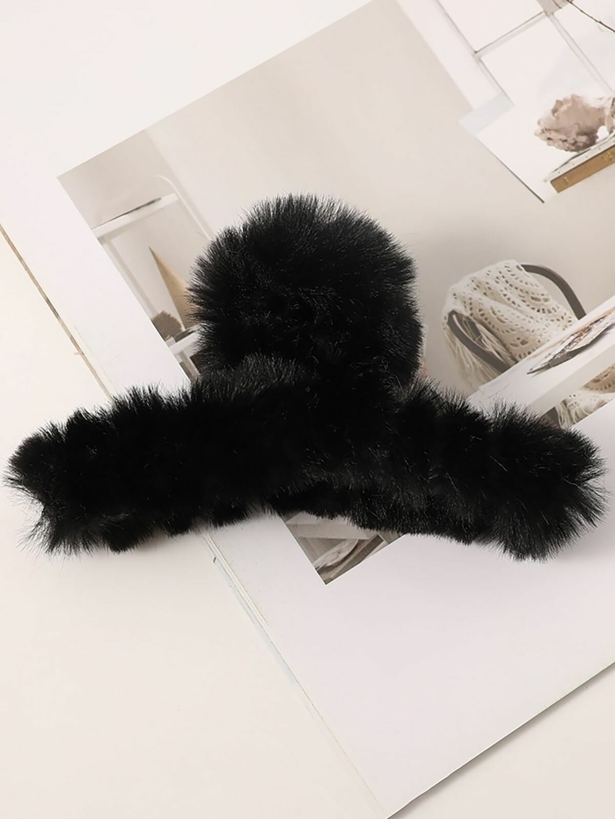 Пушистая, мягка и крепка заколка-краб для волос для всех девушек