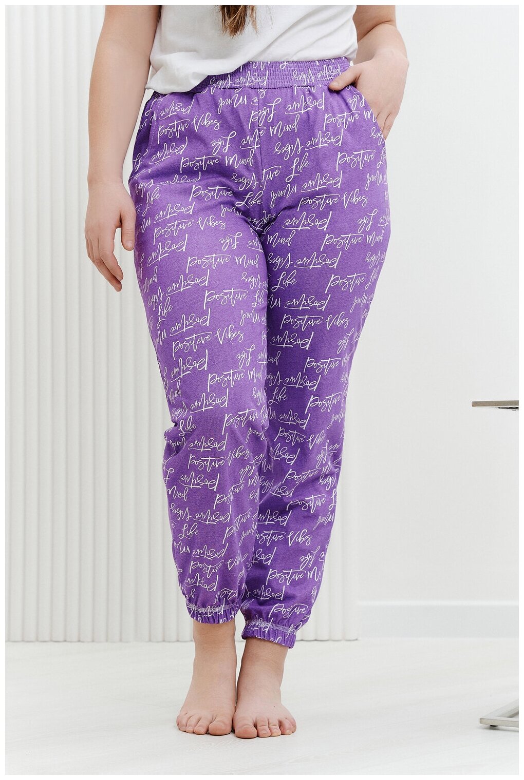 Брюки Натали, без рукава, пояс на резинке, карманы, размер 54, фиолетовый - фотография № 2