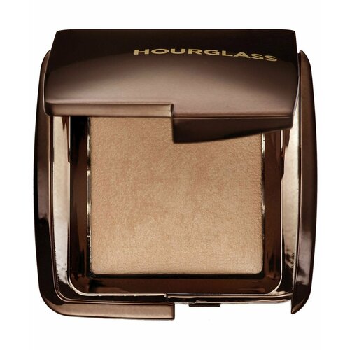 Светоотражающая пудра Hourglass - Ambient Lighting Powder Mini 7500₽