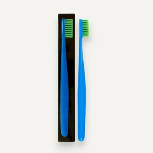 Oh, lollyday X Dentique Toothbrush Blue Зубная щетка синяя 1шт