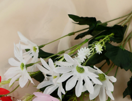 фото Искусственная зелень ягодки с напылением, 30 см, цвет бордовый, букет 7 веток