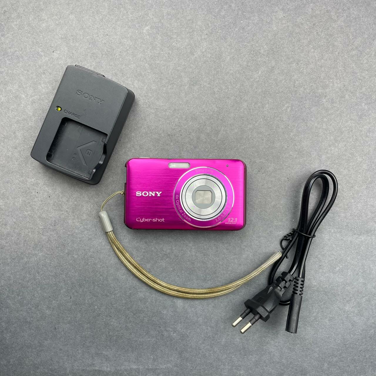 Цифровой компактный фотоаппарат Sony Cyber-shot DSC-W310, 12.1 Мп, розовый
