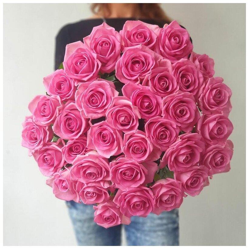 Букет из 31 розовых роз