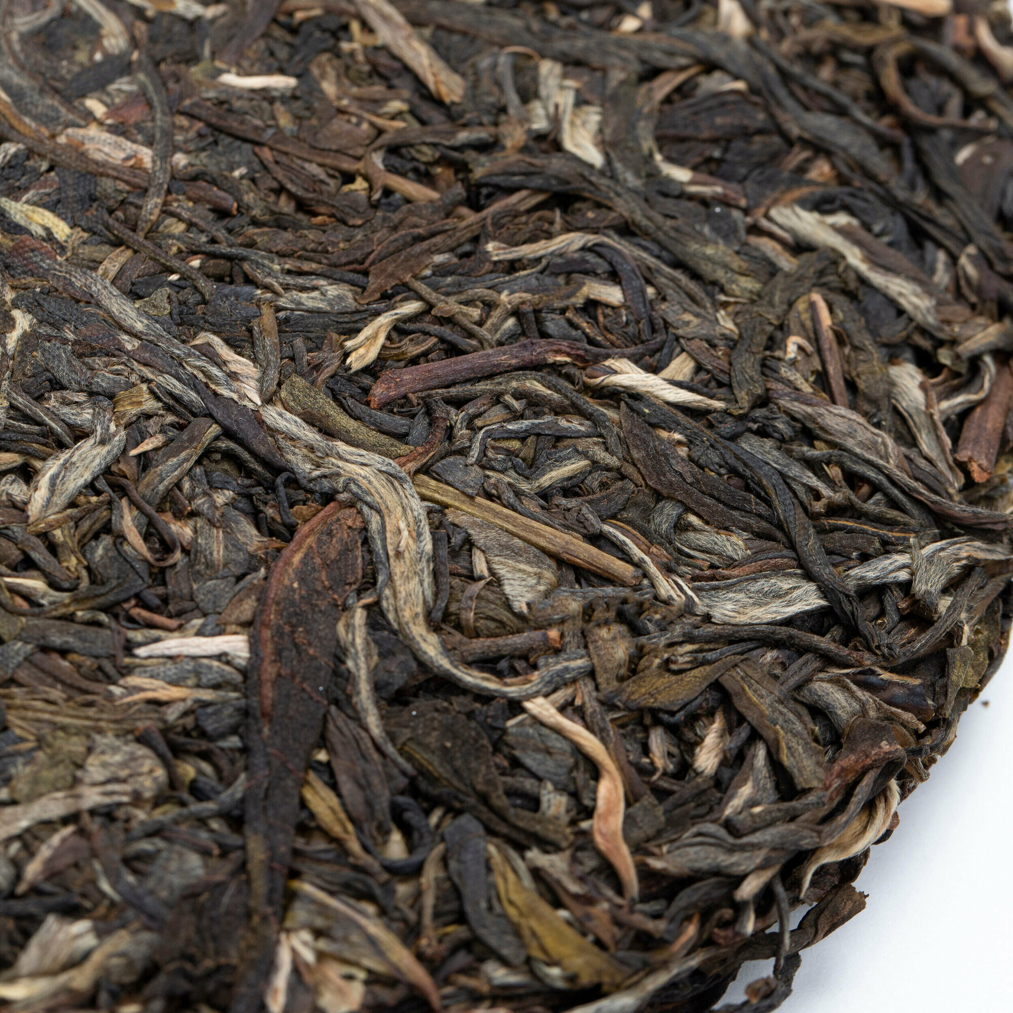 Пуэр Шен Биндао (Китайский прессованный чай) от Подари чай, 315-357 г - фотография № 6