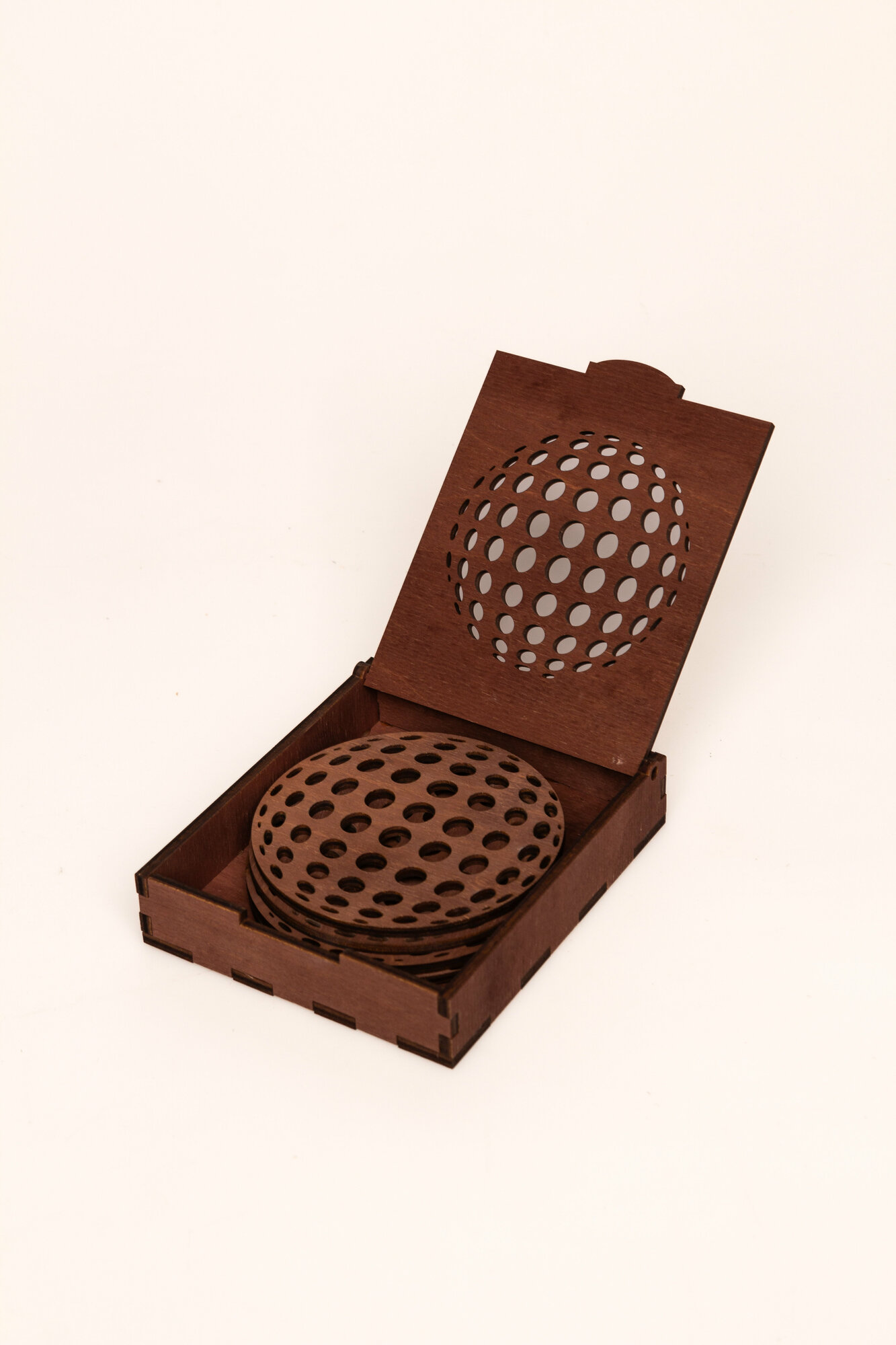 фото Подставки под кружки Бирдекель, костер "Гольф" . Набор подставок в подарочной коробке