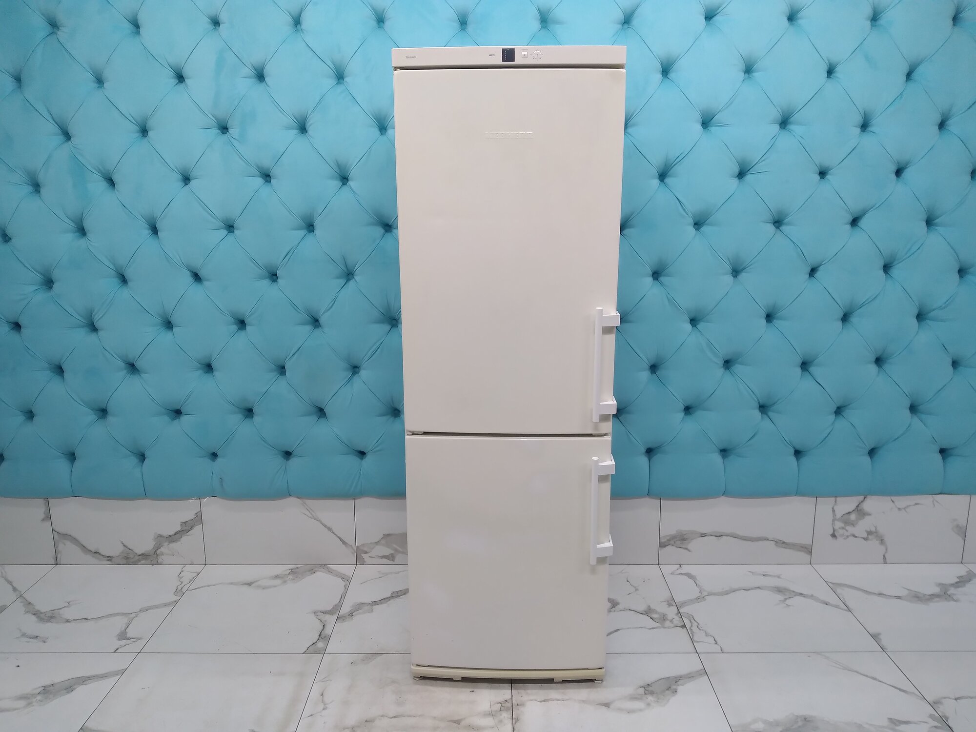 Холодильник Liebherr CUP35530