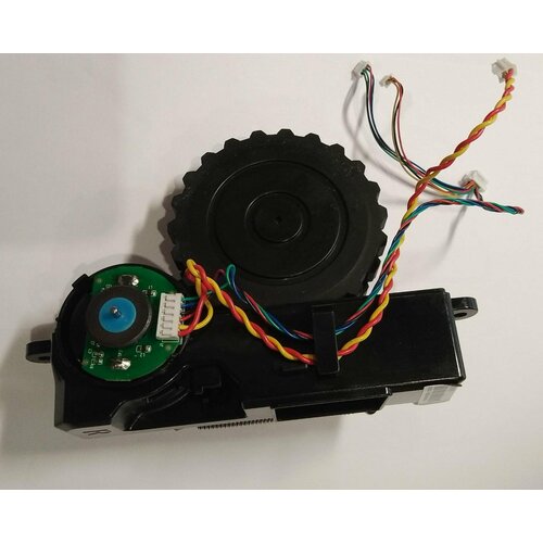 Колесо правое R робота пылесоса Haier HB-HCE02H 2850₽