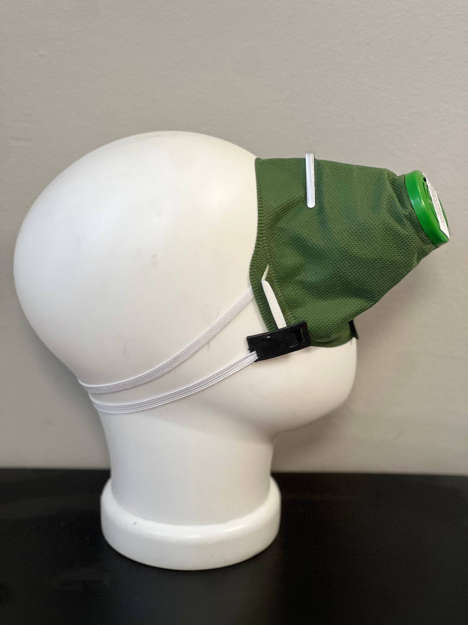 Респиратор Исток ТМ Р-2, FFP2, многоразовый, полумаска, аэрозольный, зеленый — фото 1