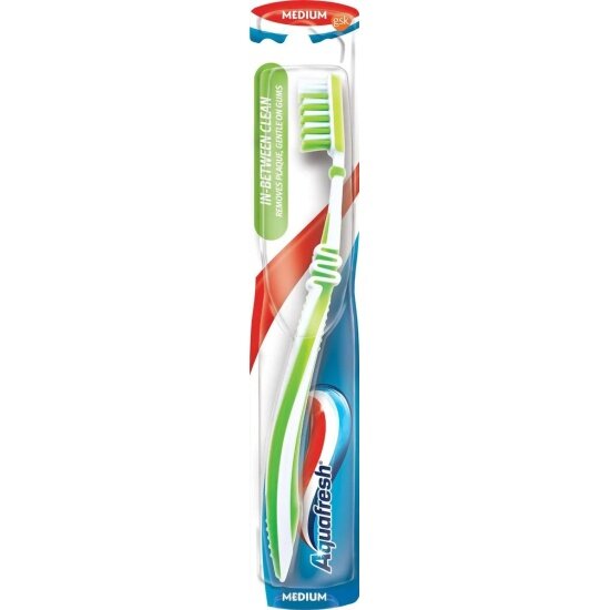 Зубная щетка Aquafresh In-Between Clean, средняя жесткость, цвет в ассортименте