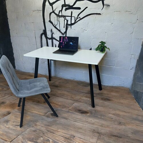 Изображение товара Игровой компьютерный стол/ Лофт, 120*60 см, цвет столешницы Белый, Ножки ник черные