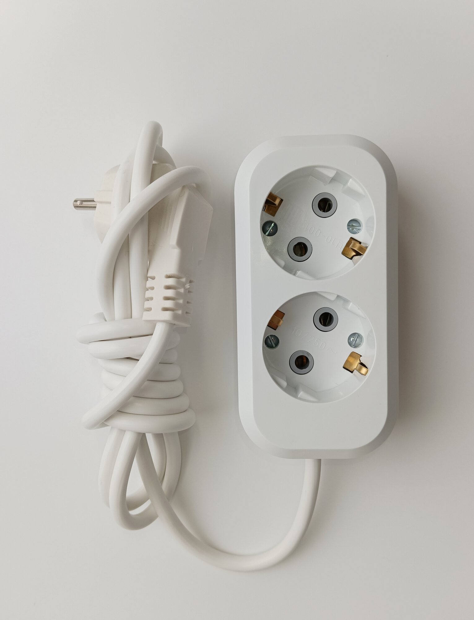 фото Удлинитель пересвет 2 гнёзда с/з 2 м белый (ПВС 3*0,75)