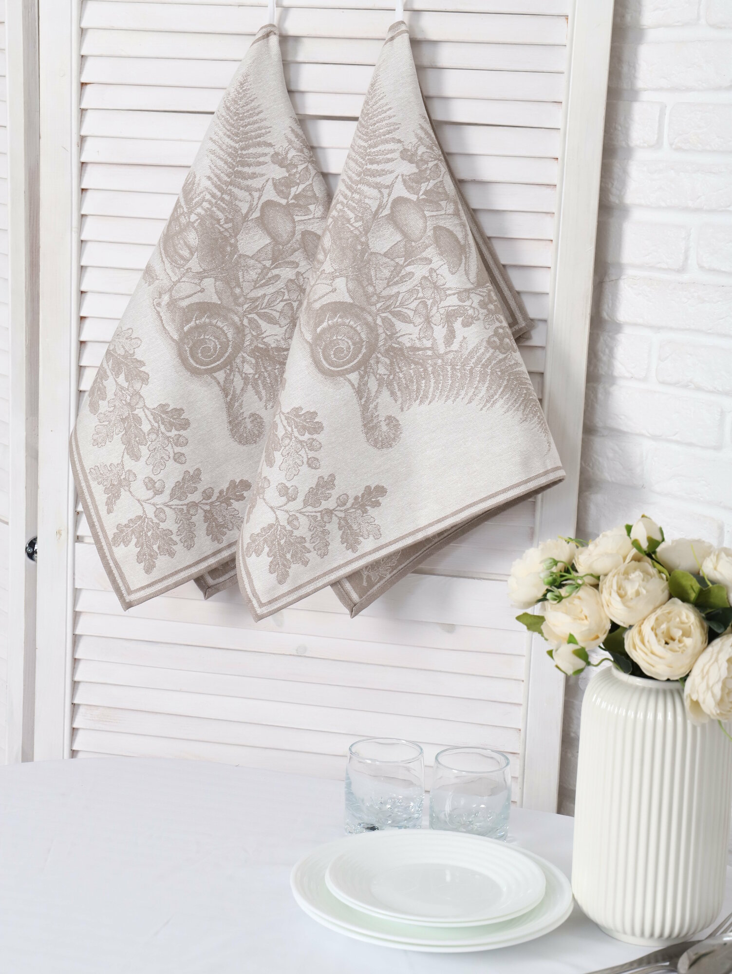 фото "Яковлевский лён" - жаккардовое полотенце "Грибы и желуди", бежевый, 50х70