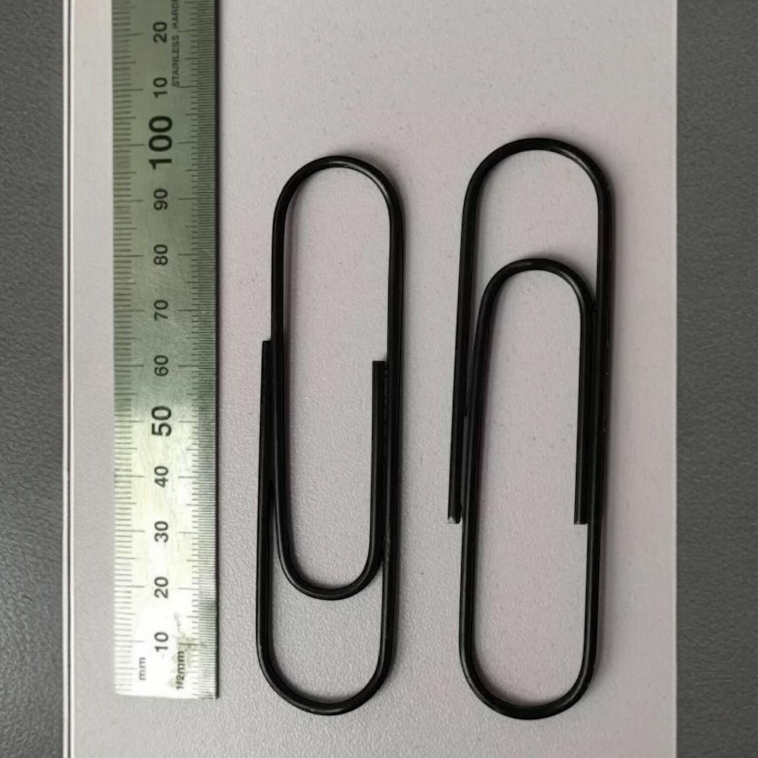 Скрепка сувенирная большая 10 шт