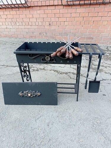 Изображение товара Мангал стационарный для дачи с крышкой и шампурами. Мангал разборный. Усиленный. Мангал гриль барбекю с крышкой