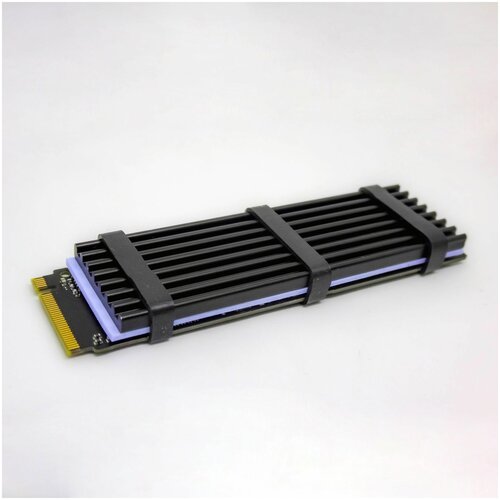 Радиатор охлаждения SSD диска