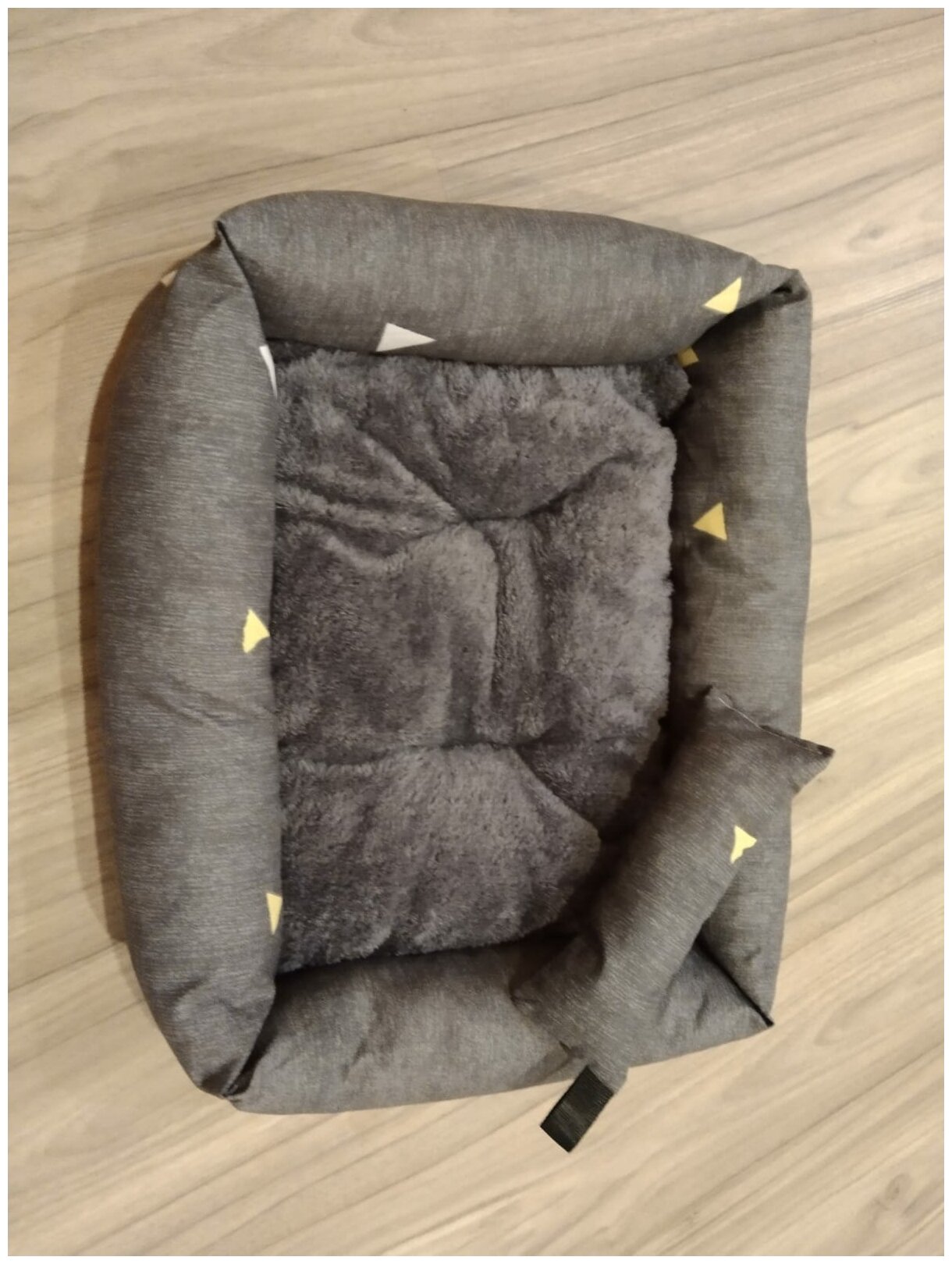 Прямоугольная лежанка со съемной подушкой для собак и кошек мелких и средних пород 50 см - фотография № 3