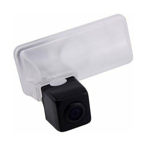 Камера заднего вида с матрицей CCD для Subaru Forester с углом обзора 175 590000₽