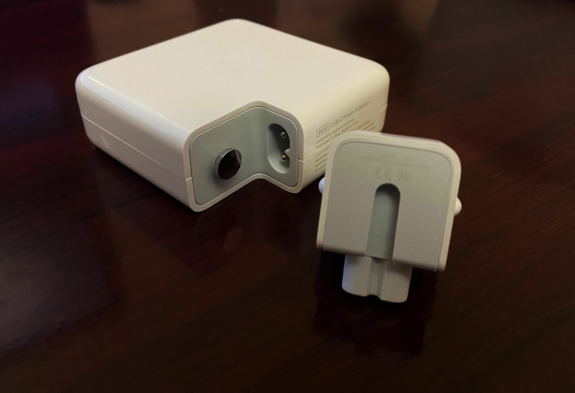 Apple USB-C мощностью 96 Вт (белый) - фото №17