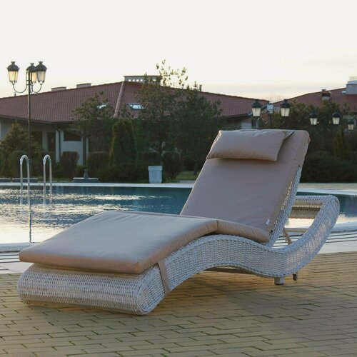 Изображение товара Шезлонг Malacca "Рим", с матрасом, из искусственного ротанга