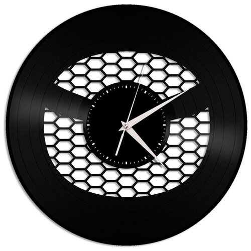 фото Часы из виниловой пластинки (c) vinyllab mazda