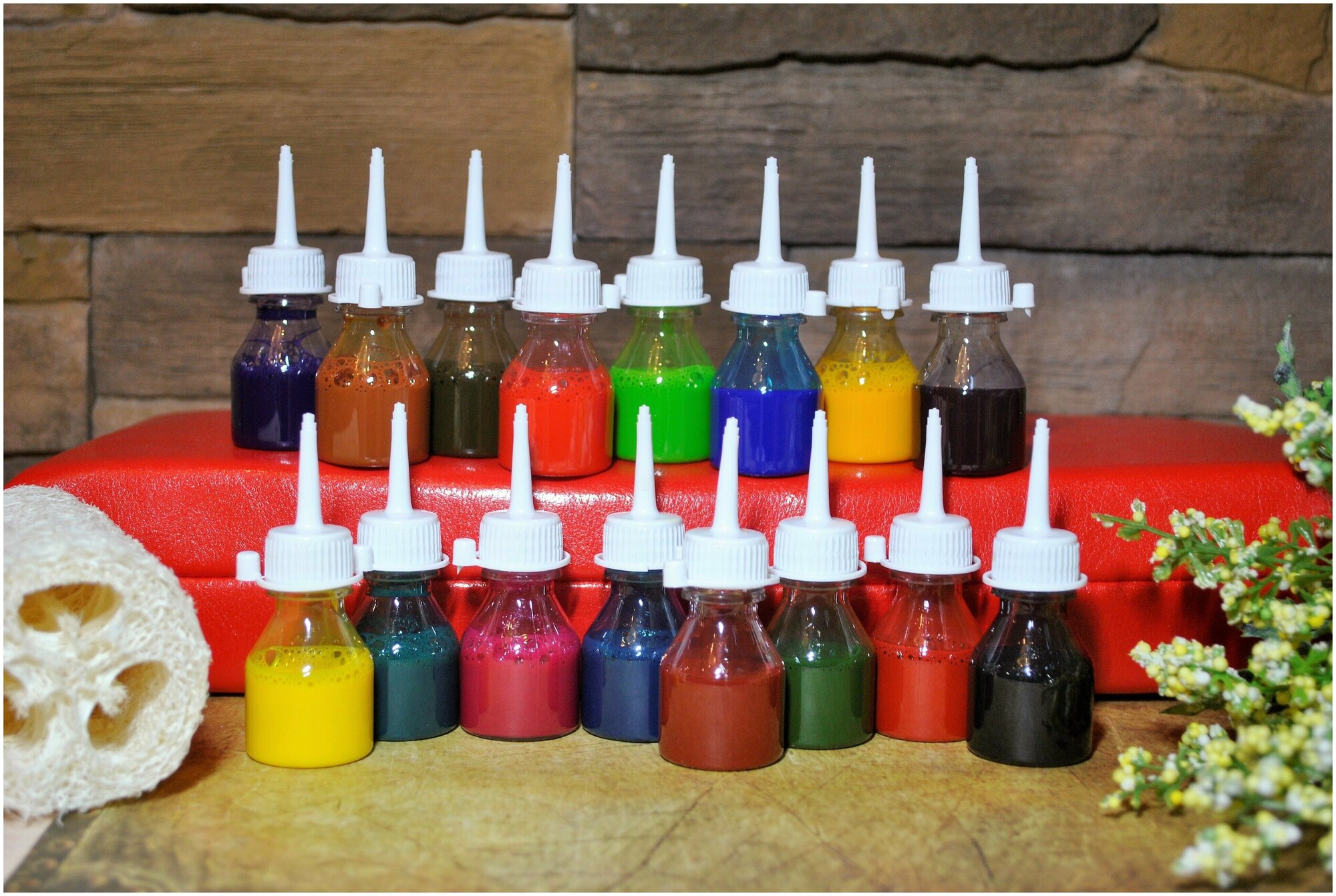 Набор ярких пигментных паст для мыловарения 16 цветов (16 шт. по 10 мл.) не мигрируют.
