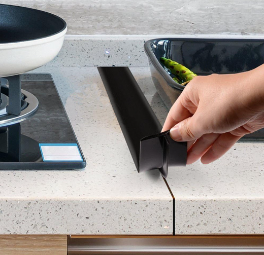 Изображение Силиконовая накладка на столешницу для закрытия щели 63,5 см, 1шт, черная