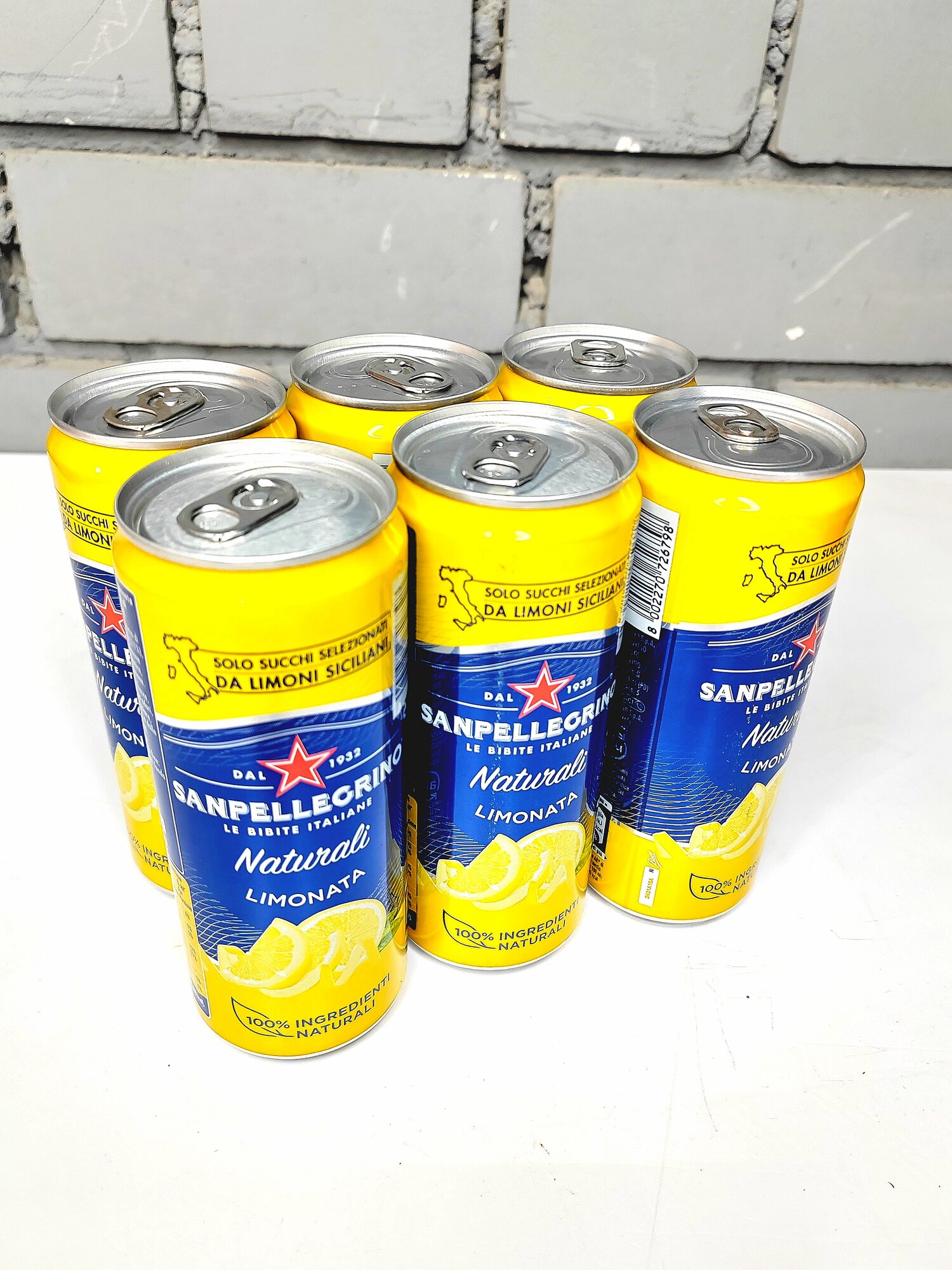 Газированный сокосодержащий напиток Sanpellegrino Limonata, Лимон, 6 шт, 330 мл