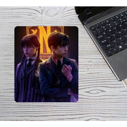 Коврик для мыши вертикальный Уэнсдэй Wednesday 26 450₽