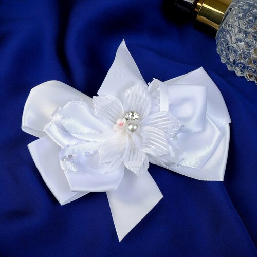 Резинка для волос Школьница бант цветок бусина полосы 12х8 см белый 6шт 843₽