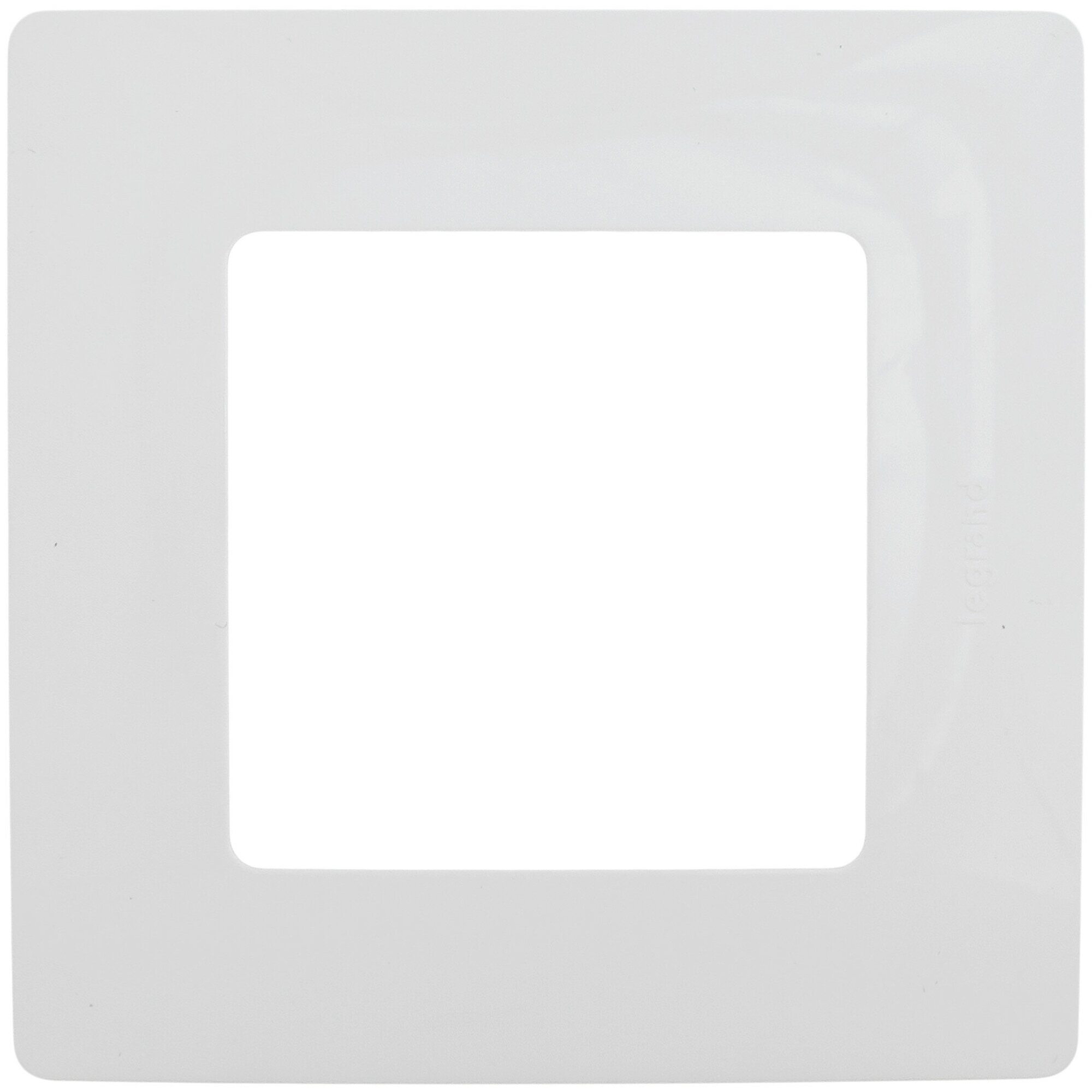 Рамка для розеток и выключателей Legrand Etika 1 пост цвет белый 17356290
