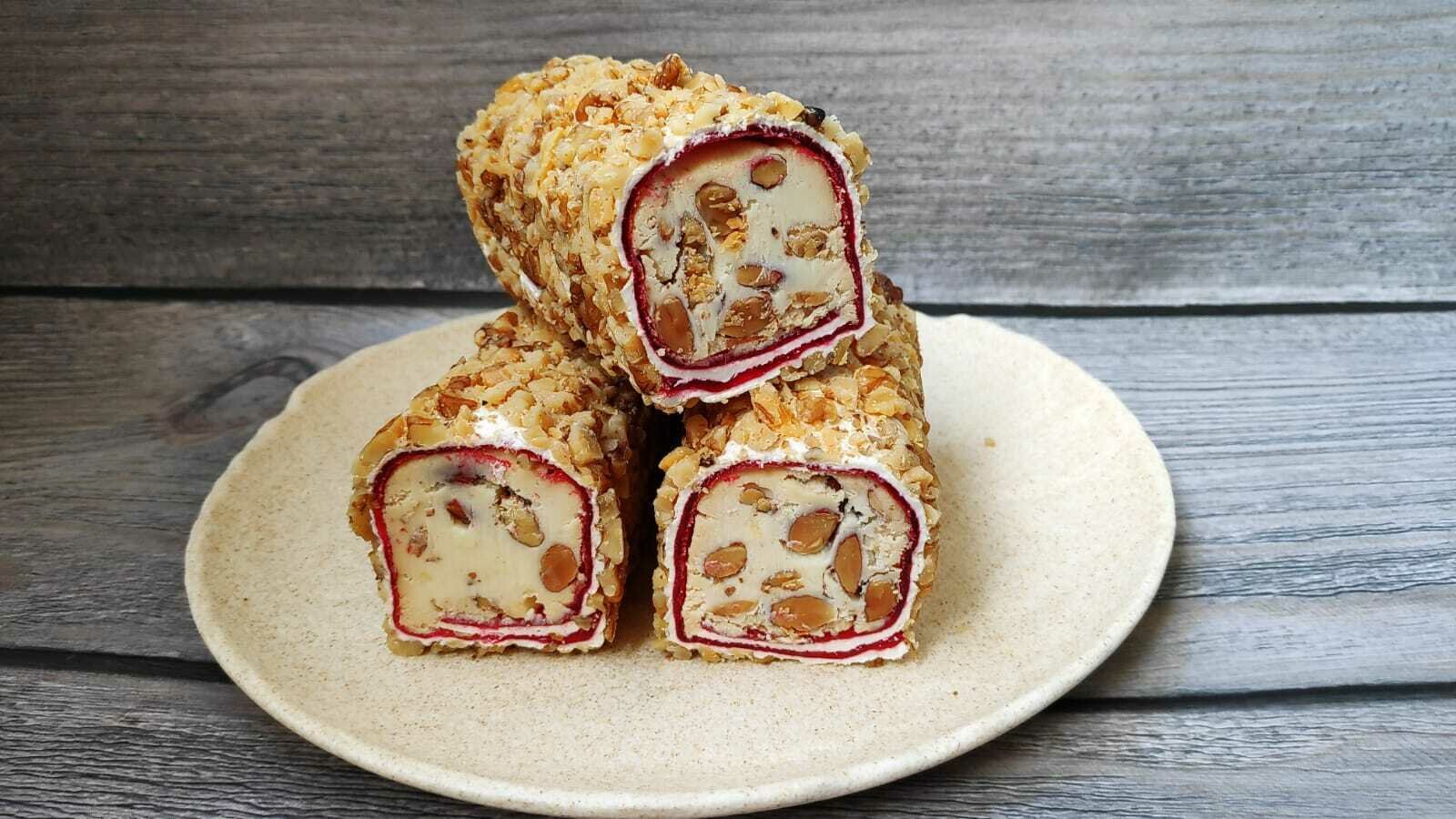 Лукум Турция KAYMAK 04- Молочно-гранатовый, сливки, миндаль, грецкий орех 250гр.