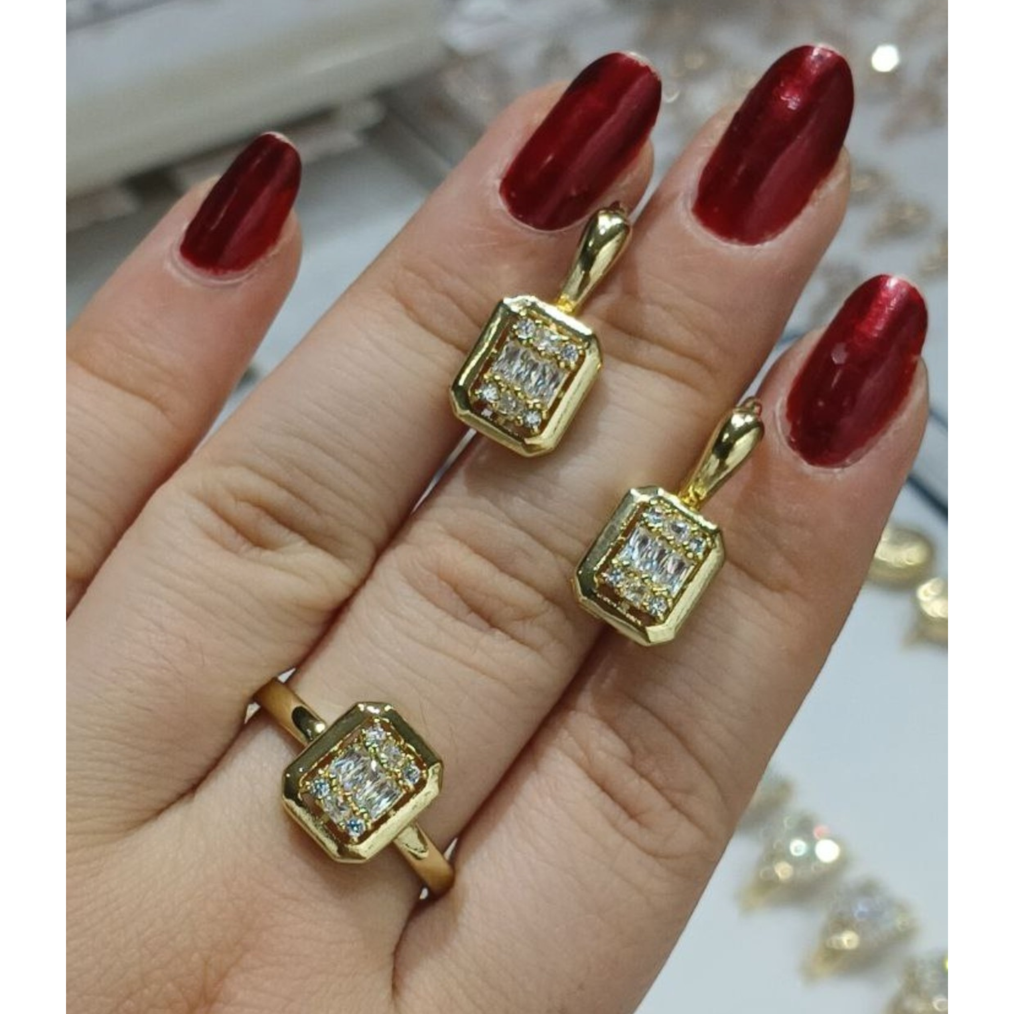 Комплект бижутерии: кольцо, аквамарин