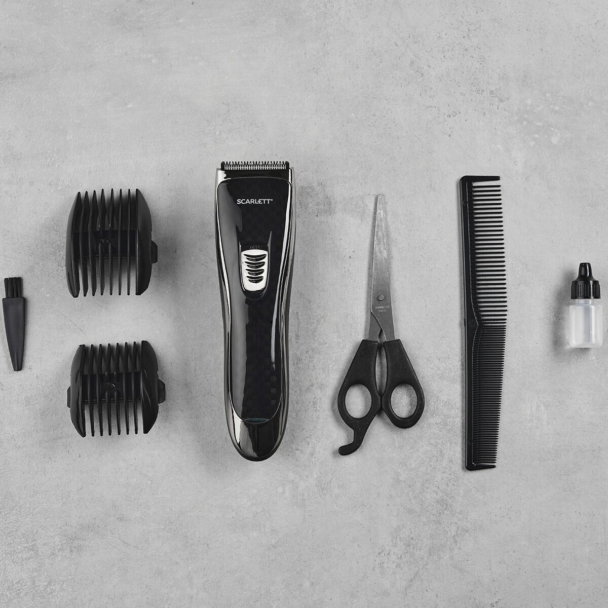 Машинка для стрижки волос и бороды, аккумуляторная, Scarlett SC-HC63054, ножницы и расческа в комплекте, 2 насадки, регулировка длины, стальные самозатачивающиеся лезвия
