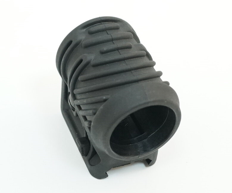 Крепление для тактического фонаря на RIS CYMA C.66