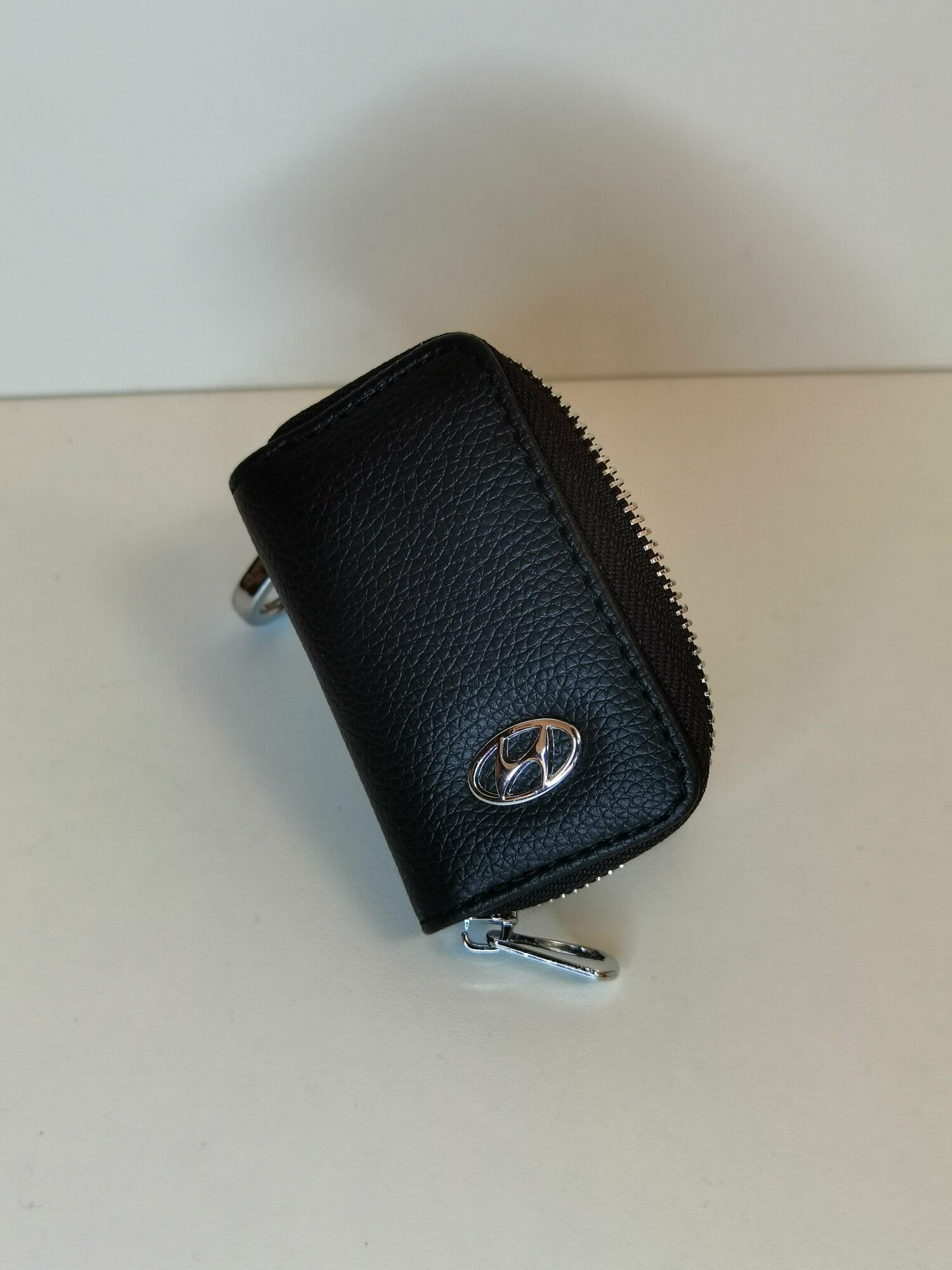 Кожаный чехол-брелок для ключей автомобилей Hyundai Ключница Совместим с моделями автомобилей Hyundai: Elantra Sonata Tucson и другими