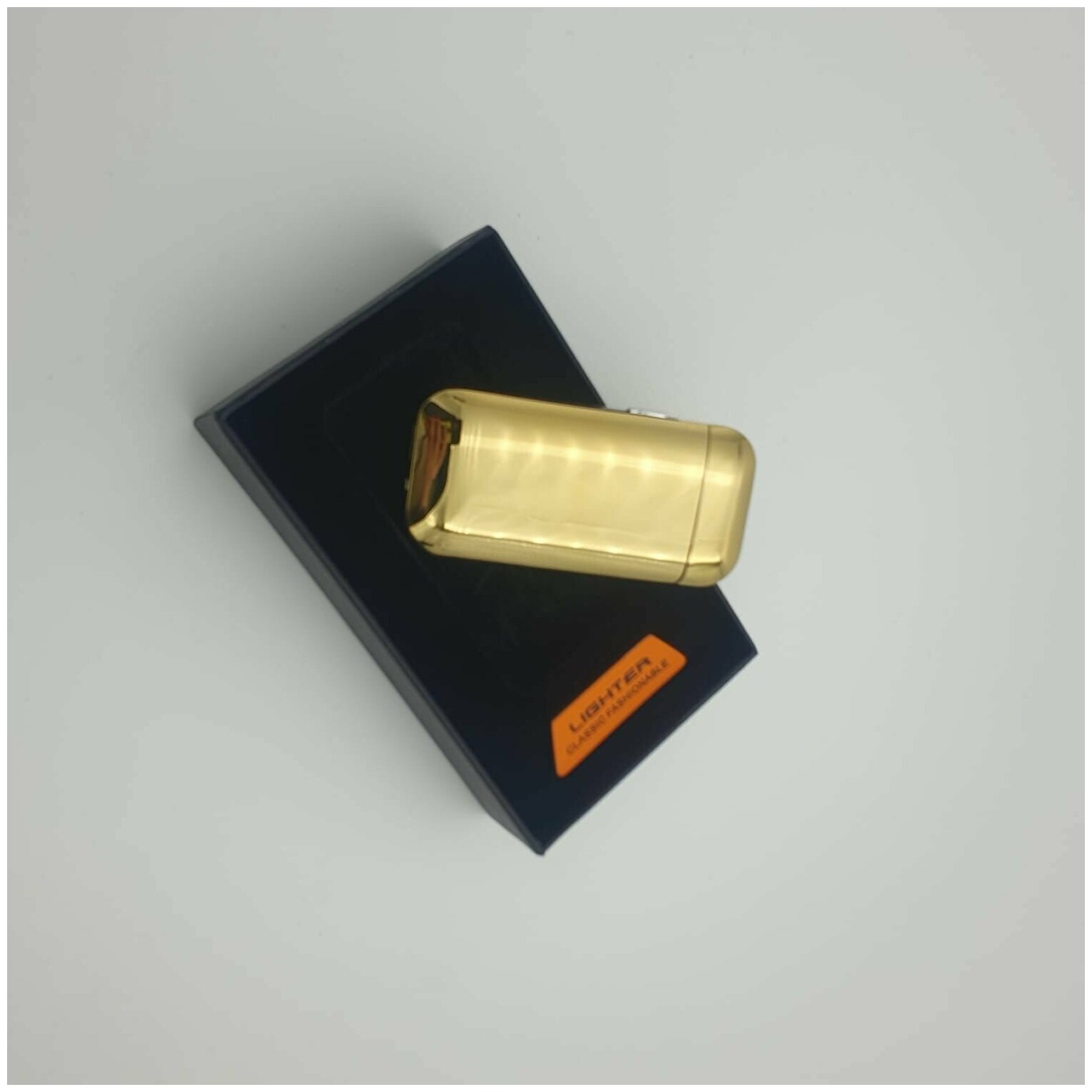 Зажигалка электрическая USB Luxlite Т003 Gold для мужчин - фотография № 1